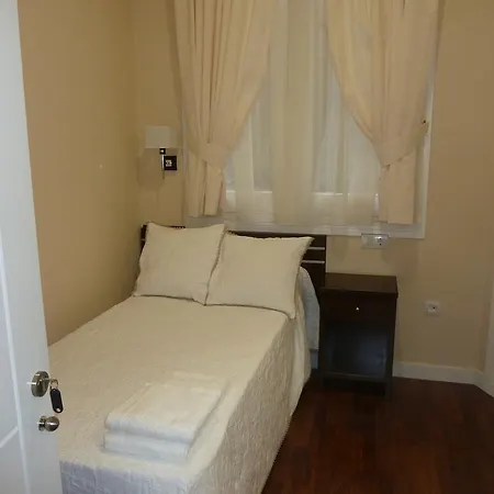 Hostal Mayor Madri Quarto foto